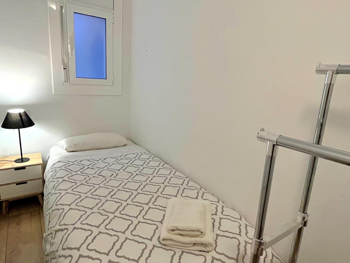 Apartamento Cerca De La Playa Blanes Ngoại thất bức ảnh