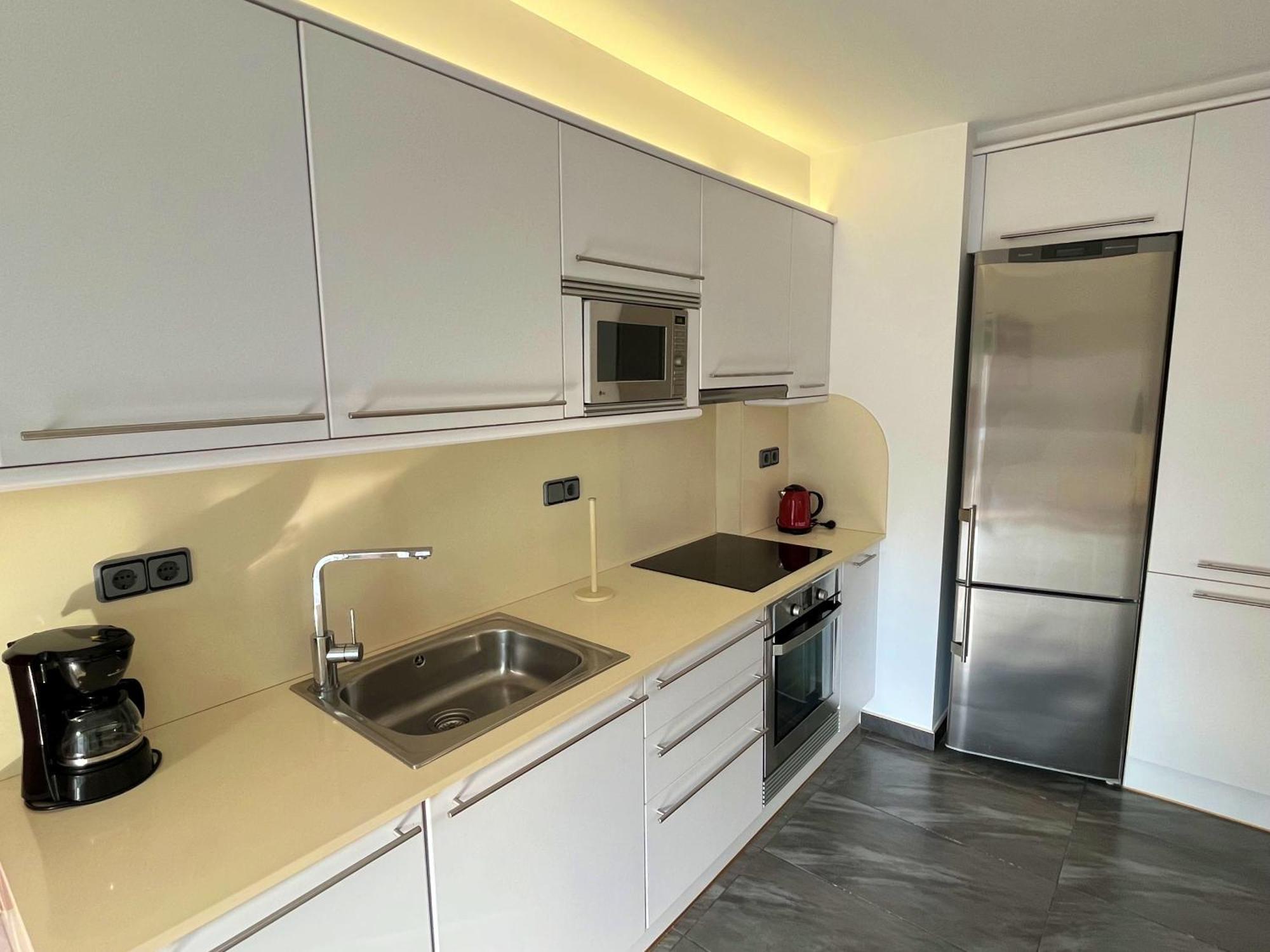 Apartamento Cerca De La Playa Blanes Ngoại thất bức ảnh